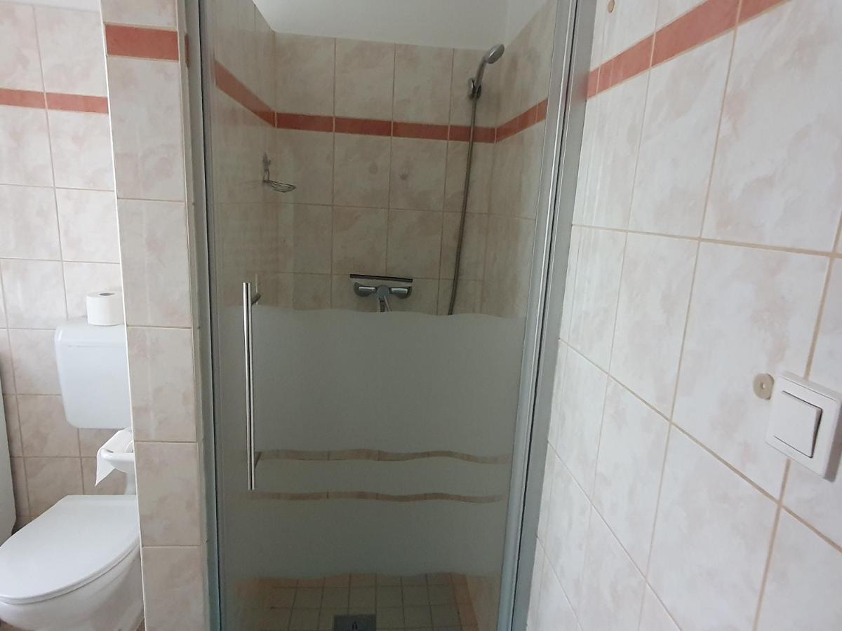Nyil Apartman Wellnes ديبريتْسين المظهر الخارجي الصورة